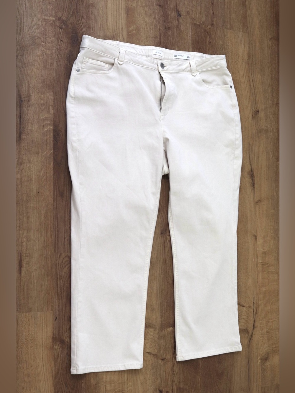 J Jill cream stretch denim Boot Cut ankle pants size 20